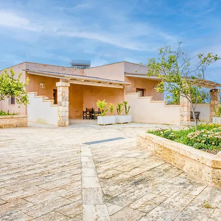 منتجع Masseria Scafazzi - Salento *